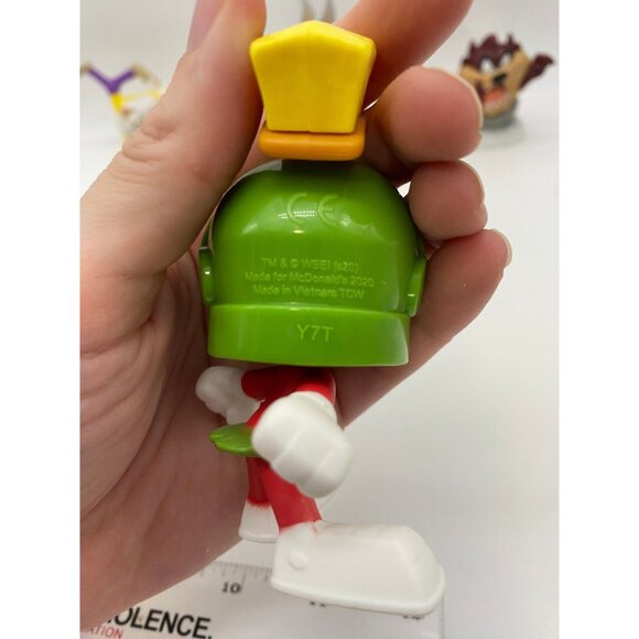 McDonald's Looney Tunes Happy Meal Toys: Bugs Bunny, Taz, Daffy Duck - Picture 6 of 6
